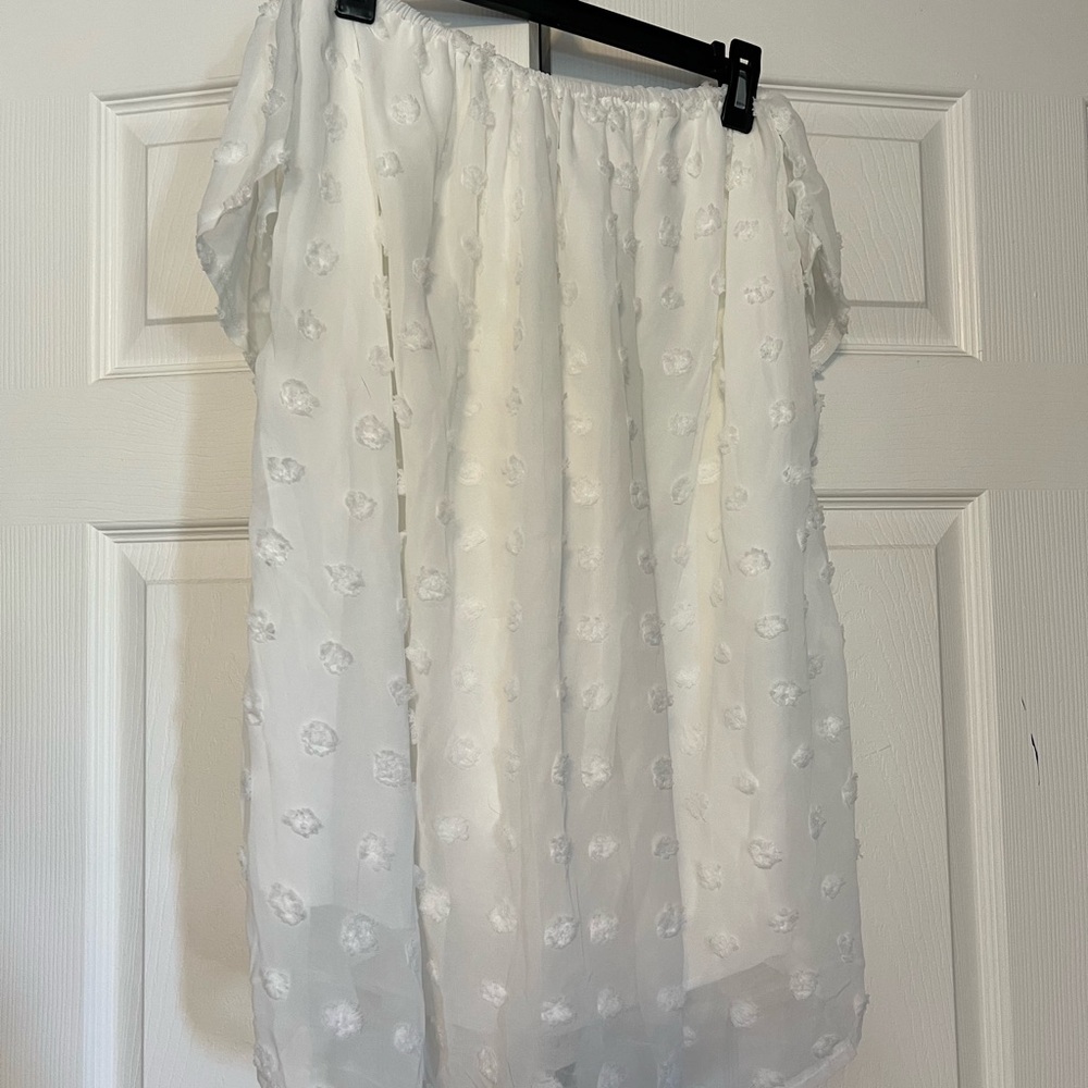 White Floral Off-Shoulder Blouse